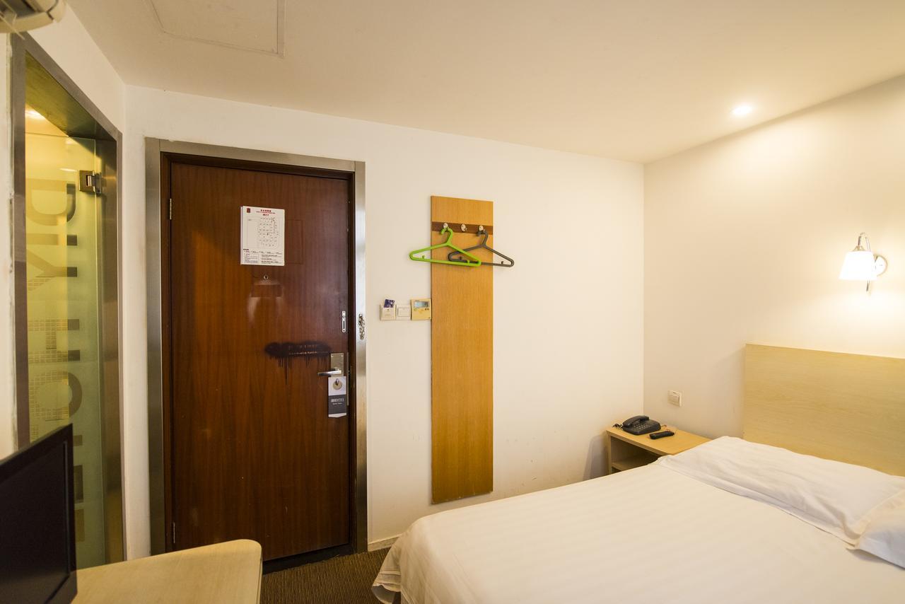 Motel Shanghai Sinan Road Экстерьер фото
