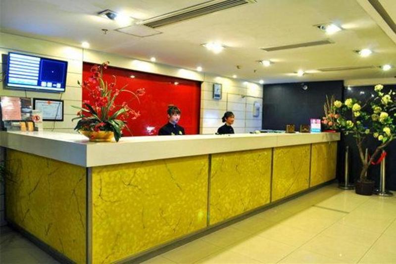 Motel Shanghai Sinan Road Экстерьер фото